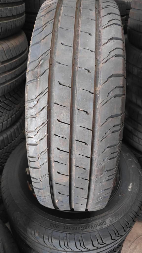 205/65r16c continental 60€ per stuk met montage 20565r16, Auto diversen, Autosport-onderdelen, Ophalen of Verzenden