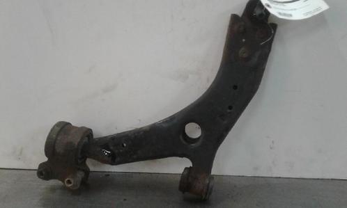 DRAAGARM LINKS VOOR Ford Focus 2 (01-2004/09-2012), Auto-onderdelen, Ophanging en Onderstel, Ford, Gebruikt