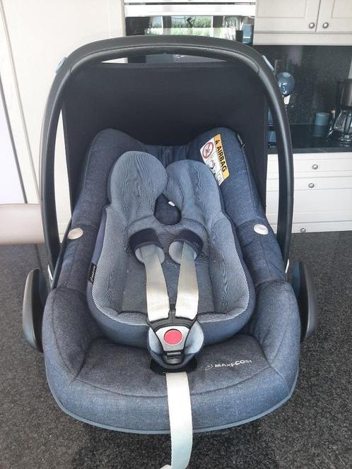 Maxi-cosi met verkleinkussen + regenhoes, Enfants & Bébés, Sièges auto, Utilisé, Maxi-Cosi, 0 à 13 kg, Ceinture de sécurité ou Isofix