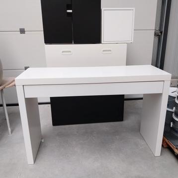 Ikea make up tafel kaptafel beschikbaar voor biedingen