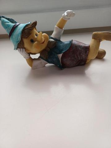 Decoratie kinderkamer Pinocio"s beschikbaar voor biedingen