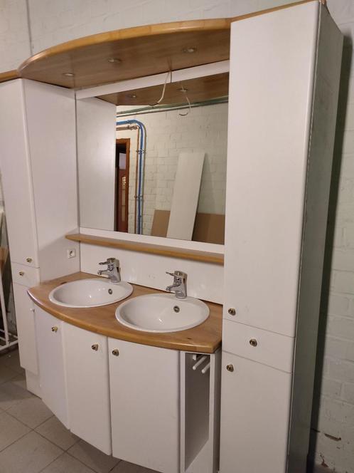 badmeubel met 2 lavabo's, Huis en Inrichting, Badkamer | Badkamermeubels, Zo goed als nieuw, Wastafelkast, 150 tot 200 cm, 150 tot 200 cm