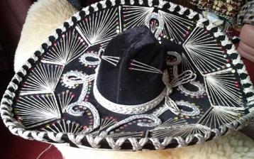 Mexicaanse showhoed beschikbaar voor biedingen