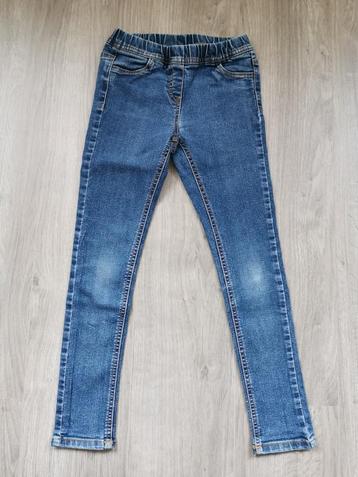 Jegging C&A - maat 134 beschikbaar voor biedingen