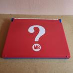 Spel: Elektronisch Wie is het? Extra, Een of twee spelers, Ophalen of Verzenden, MB SPELLEN, Reisspel