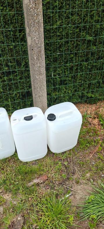 jerrycan-waterbidon 25 liter beschikbaar voor biedingen