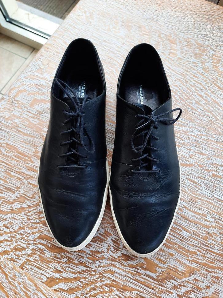 Mooie sneakers VAGABOND - 41, Kleding | Dames, Schoenen, Zo goed als nieuw, Sneakers, Zwart, Ophalen of Verzenden