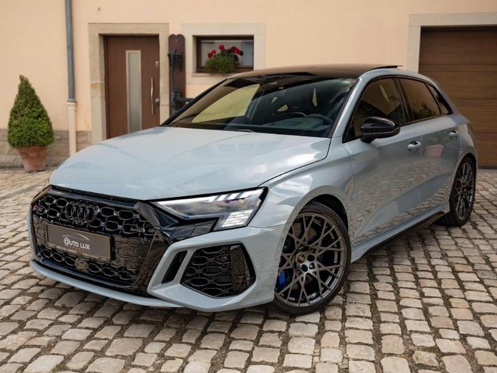 Audi RS3 Sportback Performance Edition 1 OF 300 NEUVE !!, Auto's, Audi, Bedrijf, Te koop, RS3, 4x4, ABS, Achteruitrijcamera, Adaptieve lichten
