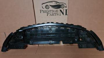 Onderplaat Mercedes CLA FACELIFT Onderlip A118 A1188852703 beschikbaar voor biedingen