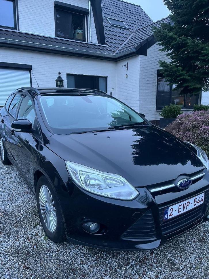 Ford Focus Break 1.0 Ecoboost 2014 , 97000km, Auto's, Ford, Particulier, Focus, Airconditioning, Boordcomputer, Centrale vergrendeling