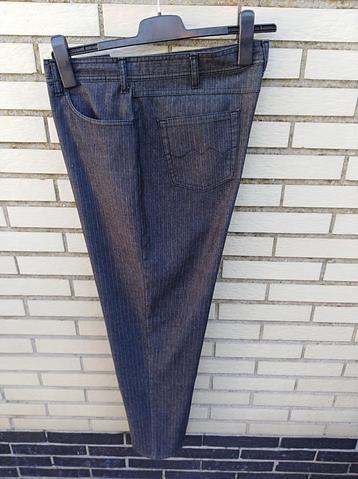 NIEUW! Broek rekbaar Jeans Look (Angelo Litrico). beschikbaar voor biedingen