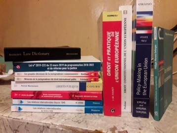 Lots de livres de droit francais et européen 