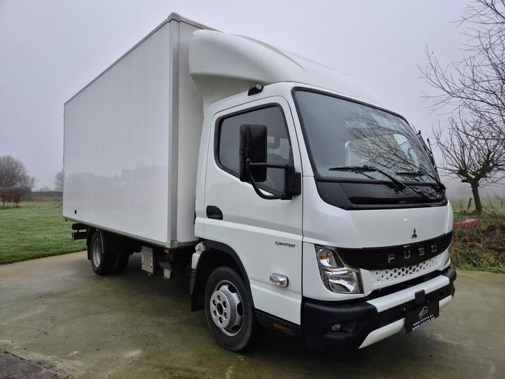 Mitsubishi Canter *BJ 2023*15 DKM*AUTOMAAT*MEUBELBAK*GEKEURD, Auto's, Bestelwagens en Lichte vracht, Bedrijf, Te koop, Mitsubishi