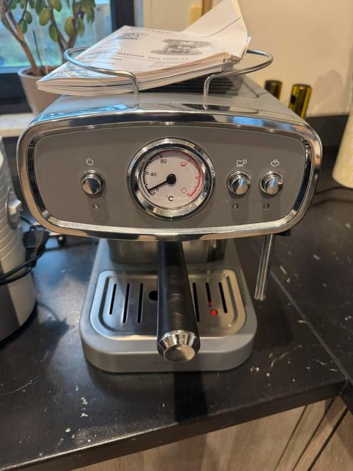 Espressomachine Silvercrest inc koffiemolen, Elektronische apparatuur, Koffiezetapparaten, Zo goed als nieuw, Ophalen
