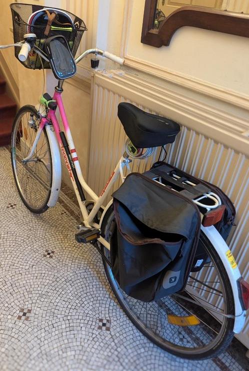 Klassieke fiets — goede staat, Fietsen en Brommers, Fietsen | Dames | Damesfietsen, Gebruikt, Overige merken, Ophalen
