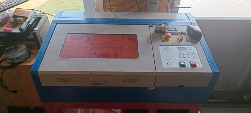 Vevor k40 laser snij en graveer machine/lasercutter, Hobby en Vrije tijd, Elektronica-componenten, Gebruikt, Ophalen