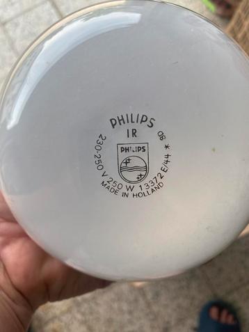 Warmtelampen merk Philips beschikbaar voor biedingen