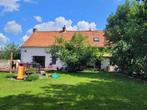 Maison te koop in Ghislenghien, 5 slpks, 330 m², Vrijstaande woning, 5 kamers