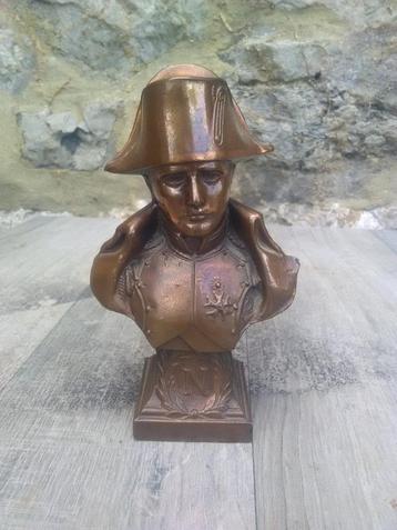 Ancienne statue de Napoléon, Enlèvement ou Envoi, Utilisé, Humain