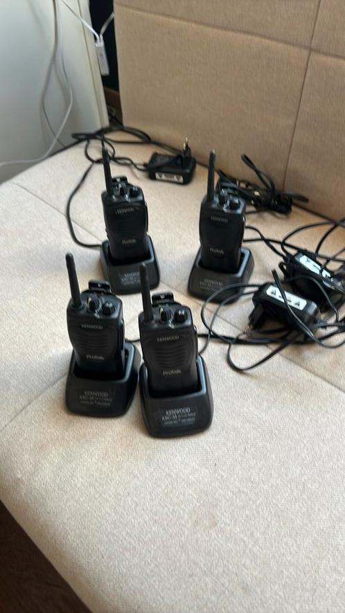 Kenwood walky talky -set van 4, Telecommunicatie, Portofoons en Walkie-talkies, Gebruikt, Ophalen of Verzenden