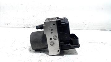 POMPE/MODULE ABS Corolla Verso (R10 / 11) (0265225284), Utilisé, Toyota
