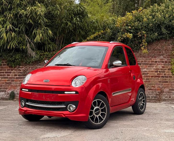 Auto zonder rijbewijs Microcar M.GO • Brommobiel • 2016, Auto's, Aixam, Bedrijf, Te koop, Diesel, Automaat, Ophalen