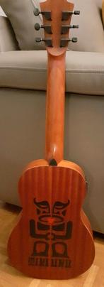 LAG Tiki Uku TKT150E elektro-akoestische minigitaar, Ophalen, Zo goed als nieuw, Overige typen