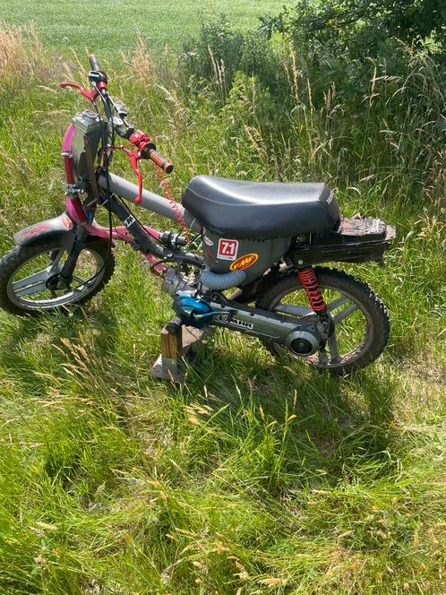 Crosswallaroo machine, Fietsen en Brommers, Brommers | Tomos, Zo goed als nieuw, Ophalen