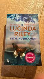 De vlinderkamer - Lucinda Riley, Boeken, Chicklit, Gelezen, Lucinda Riley, Ophalen of Verzenden