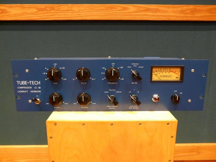 Tube-Tech CL 1B Tube Tech CL1B Neumann AKG Neve, Audio, Tv en Foto, Professionele apparaten, Zo goed als nieuw, Audio, Ophalen