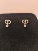 Dior oorbellen, Handtassen en Accessoires, Overige materialen, Nieuw, Ophalen of Verzenden, Knopjes of Stekers