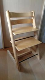 tripp trapp stoel van het merk stokke, Kinderen en Baby's, Kinderstoelen, Ophalen, Zo goed als nieuw, Meegroeistoel, Aanschuifbaar