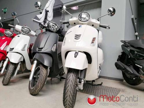 Vespa GTS 300 SUPER 2019 [790km], Motos, Motos | Piaggio, Entreprise, Scooter, jusqu'à 11 kW, 2 cylindres, Enlèvement