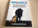Marieke Bertens - Spiegels - prima staat, Boeken, Psychologie, Ophalen, Zo goed als nieuw, Marieke Bertens