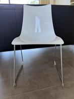 4 moderne eetkamerstoelen, modern, wit, Huis en Inrichting, Ophalen, Strak modern, Wit, Zo goed als nieuw