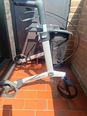 Rollator gemino 20 zelden gebruikt geweest,zie foto's  beschikbaar voor biedingen