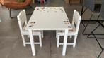 Kindertafel met 2 stoelen, Kinderen en Baby's, Kinderkamer | Tafels en Stoelen, Ophalen, Zo goed als nieuw, Stoel(en)