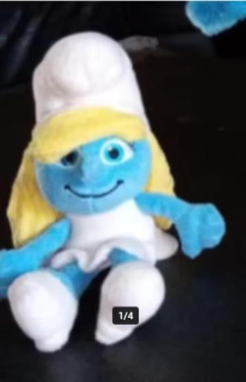 Smurfen : 3 knuffels, 1 boek en popjes 1-3€/stuk beschikbaar voor biedingen