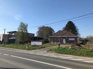 TOPPER !!! COMMERCIËLE BOUWGROND OP EEN TOPLOCATIE !!! beschikbaar voor biedingen