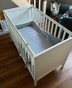 Babybed - kwaliteit matras - aerosleep - slaapzakken, Kinderen en Baby's, Babywiegjes en Ledikanten, Ophalen, Zo goed als nieuw