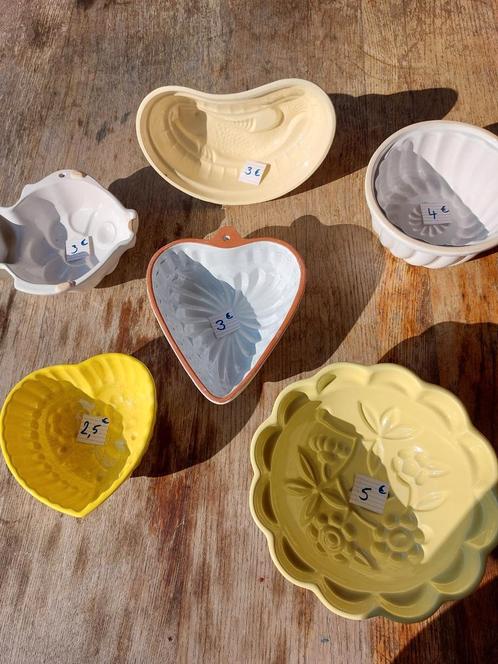 6 antiek puddingvormen/per stuk of 6 voor 18€, Hobby en Vrije tijd, Overige Hobby en Vrije tijd, Gebruikt, Ophalen of Verzenden