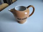 „RICARD” steengoed waterkan van 1 liter, Verzamelen, Merken en Reclamevoorwerpen, Ophalen of Verzenden, Nieuw