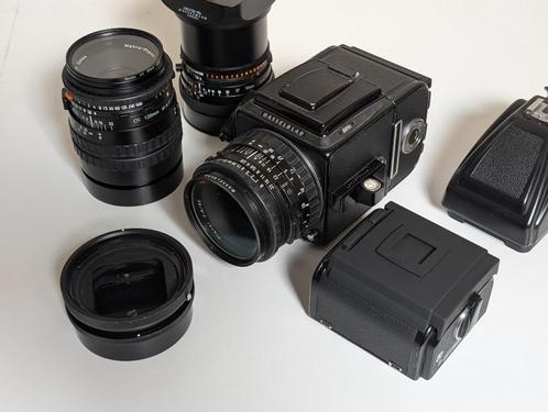 Hasselblad 501C set (incl 3 lenzen, 2 achterwanden, prisma), Audio, Tv en Foto, Fotocamera's Analoog, Gebruikt, Ophalen of Verzenden