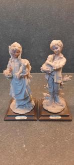 Paire de figurines italiennes, Comme neuf, Enlèvement ou Envoi