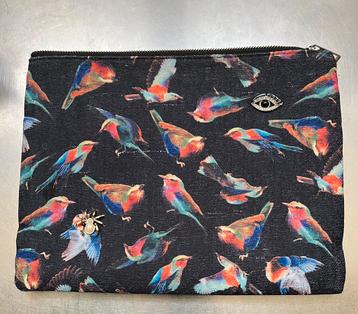 Pochette ESSENTIEL, Enlèvement, Utilisé