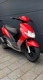 OPZOEK: yamaha jog r 50cc b klasse, NETTE STAAT, Ophalen, JogR of RR, Tweetakt, 50 cc