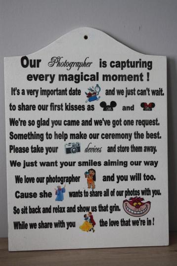 Houten bordje , voor Disney huwelijk , fotographer beschikbaar voor biedingen