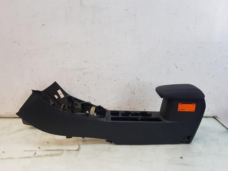 ARMLEUNING Ford Fiesta Active (01-2017/-), Auto-onderdelen, Interieur en Bekleding, Ford, Gebruikt