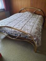 Koperen bed met matras, Huis en Inrichting, Slaapkamer | Bedden, Ophalen, Tweepersoons, Zo goed als nieuw, 200 cm
