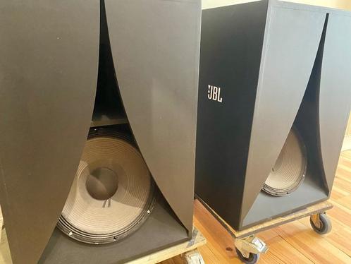 subs met  JBL 2226, Audio, Tv en Foto, Luidsprekerboxen, Gebruikt, JBL, Ophalen